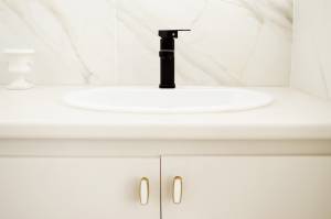 Léonore ROUX - Roux